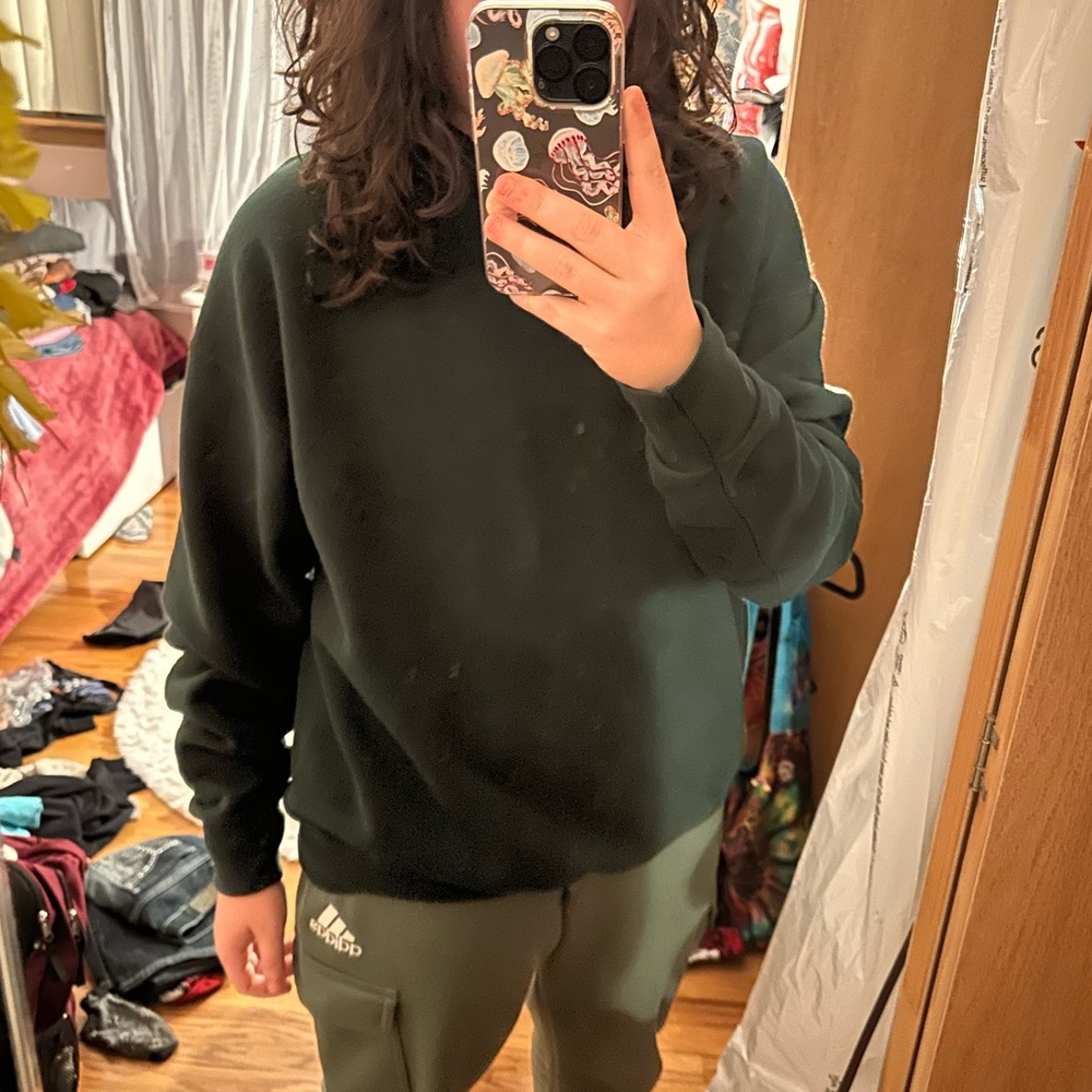 green crew neck